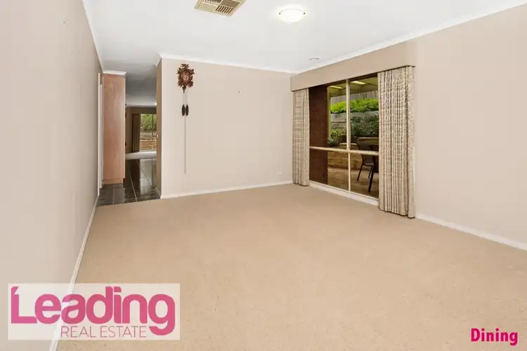 Second view of Homely house listing, 7 Greenhill Court, Sunbury VIC 3429