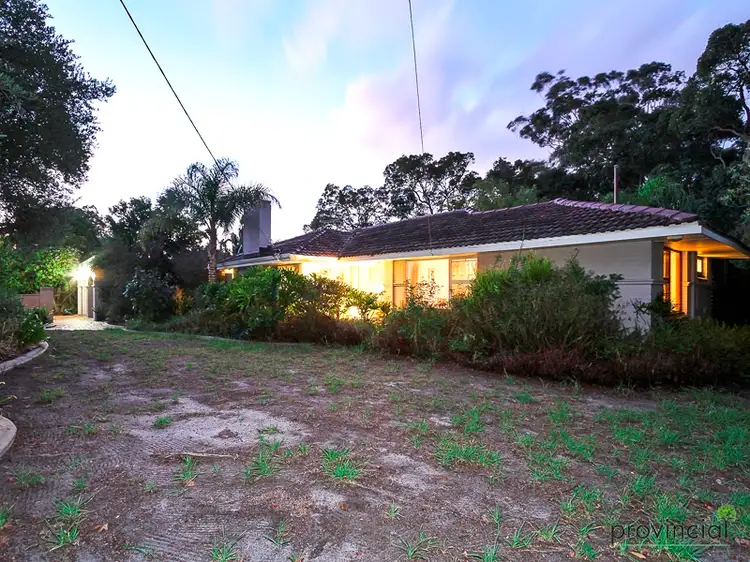 42 Urch Road, Kalamunda WA 6076