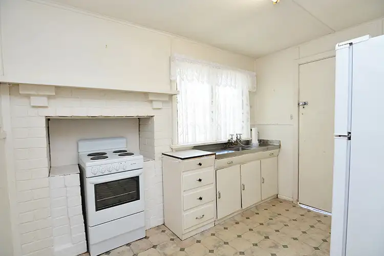 Fourth view of Homely house listing, 9 Park Street, Merbein VIC 3505