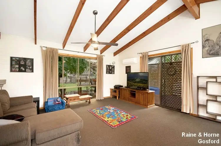 Fourth view of Homely house listing, 7 Nalkari Avenue, Wyoming NSW 2250