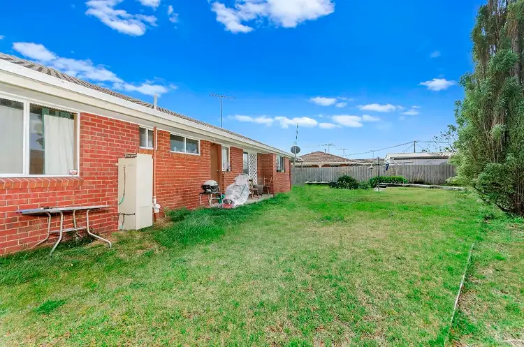 Fifth view of Homely house listing, 15 Paramount Crescent, St Albans Park VIC 3219