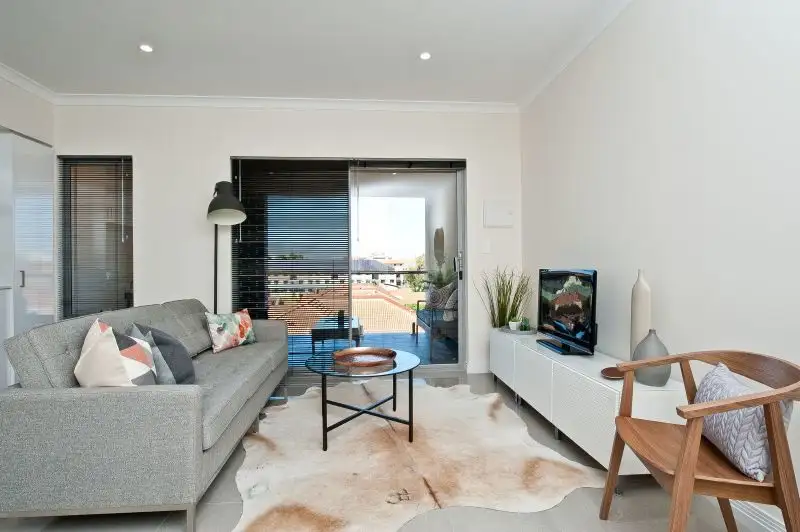 Main view of Homely apartment listing, #4/7 Tottenham Road, Joondalup WA 6027