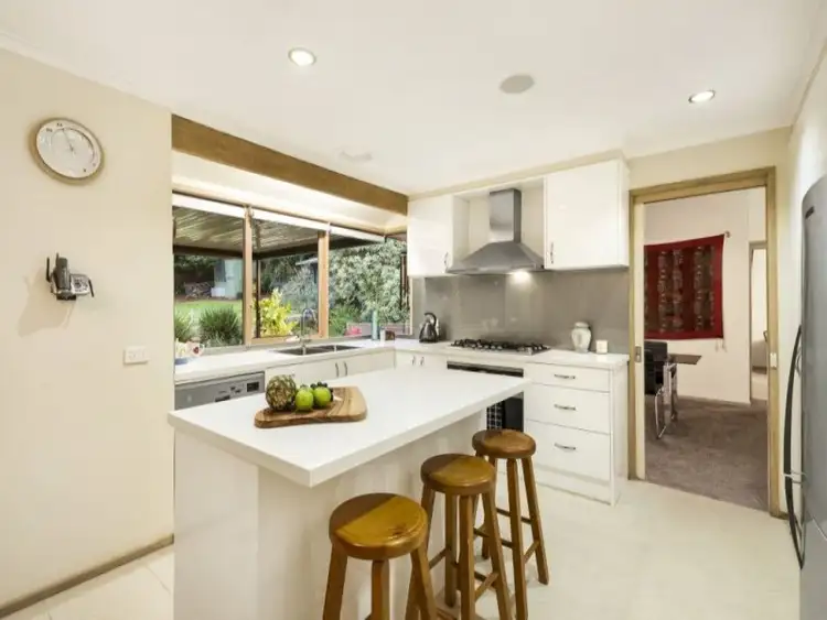 Third view of Homely house listing, 5 Fernleigh Drive, Mooroolbark VIC 3138