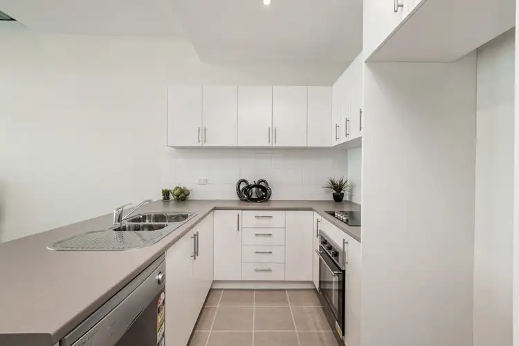 Sixth view of Homely apartment listing, 5/8-18 Whitehall Street, Footscray VIC 3011