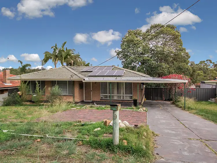 Second view of Homely house listing, 9 Barron Way, Orelia WA 6167