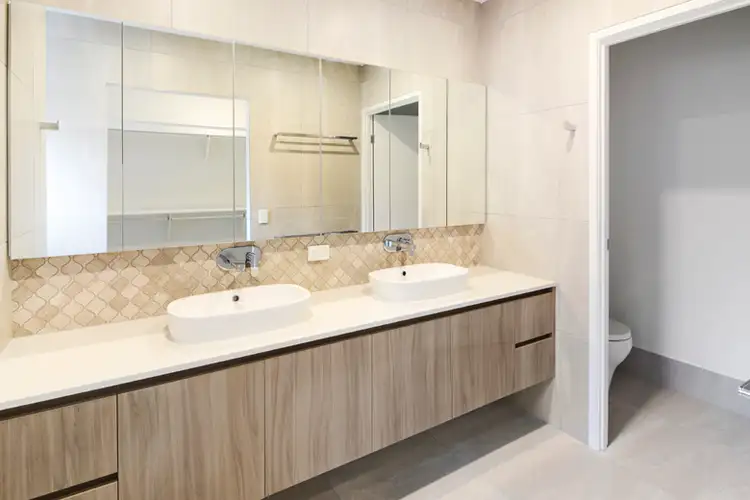 Seventh view of Homely house listing, 2 Honeyeater Place, Bli Bli QLD 4560