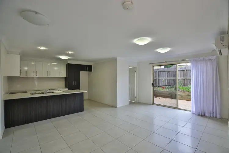 Second view of Homely unit listing, 2/7 Brendanbri Street, Kearneys Spring QLD 4350