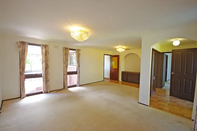 Third view of Homely house listing, 2 TERRELL CLOSE, Endeavour Hills VIC 3802