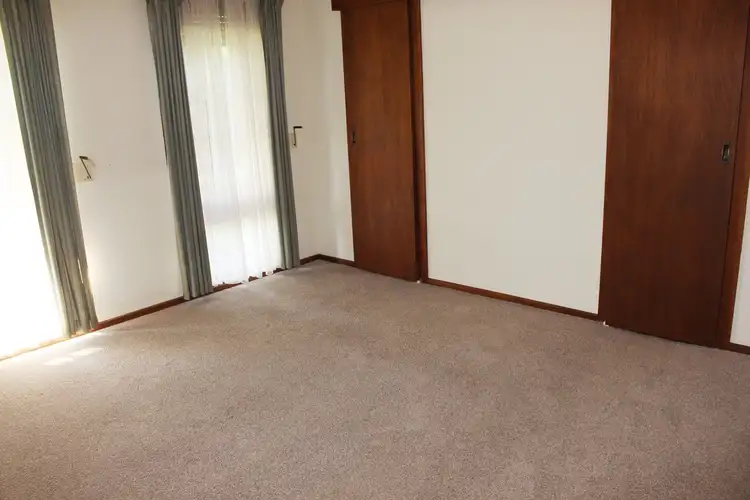 Sixth view of Homely house listing, 3 Kingsley Court, Yarrawonga VIC 3730