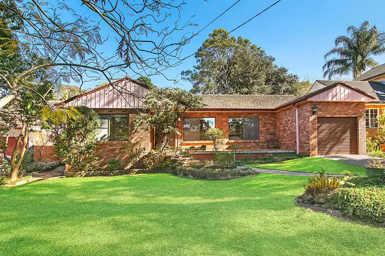 23 Craiglands Ave, Gordon NSW 2072