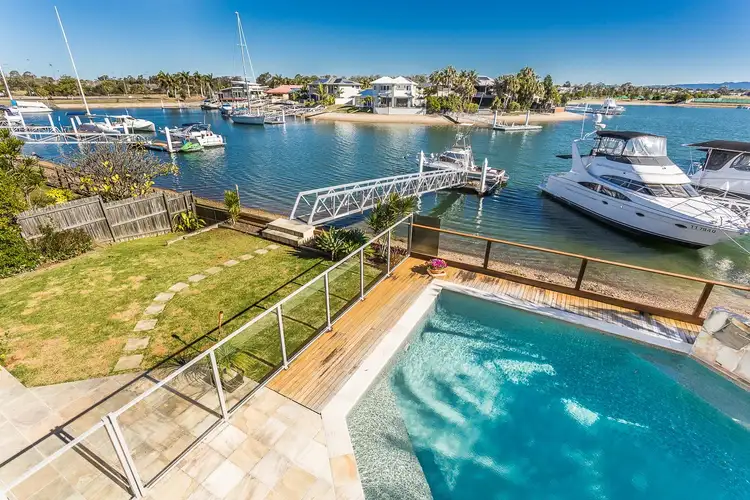 17 Defender Street, Newport QLD 4020