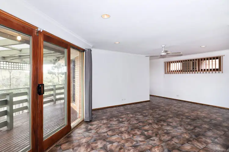 Fifth view of Homely house listing, 7 Gunn Court, Westmeadows VIC 3049