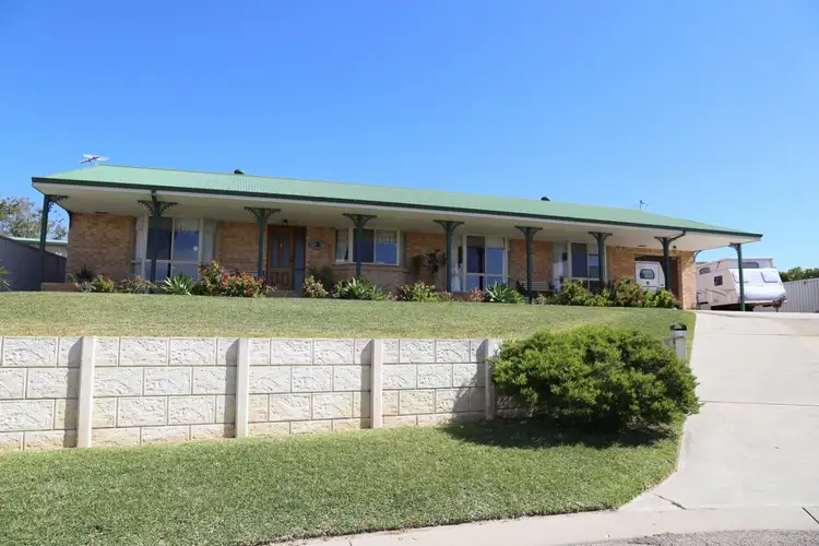 2 Muresk Close, West Beach WA 6450