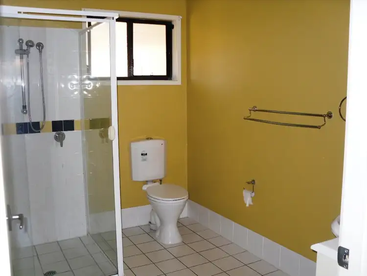 Seventh view of Homely unit listing, 17/8 Spinnaker Drive, Sandstone Point QLD 4511