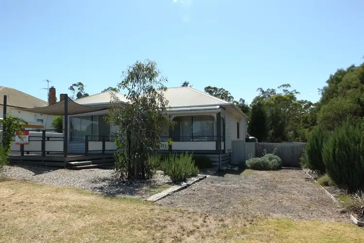 38 Boyce Street, Avoca VIC 3467