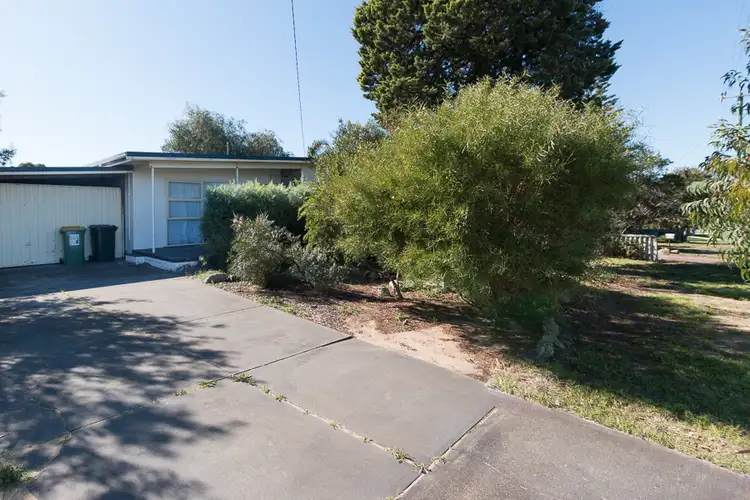 72 Wyeree Road, Mandurah WA 6210