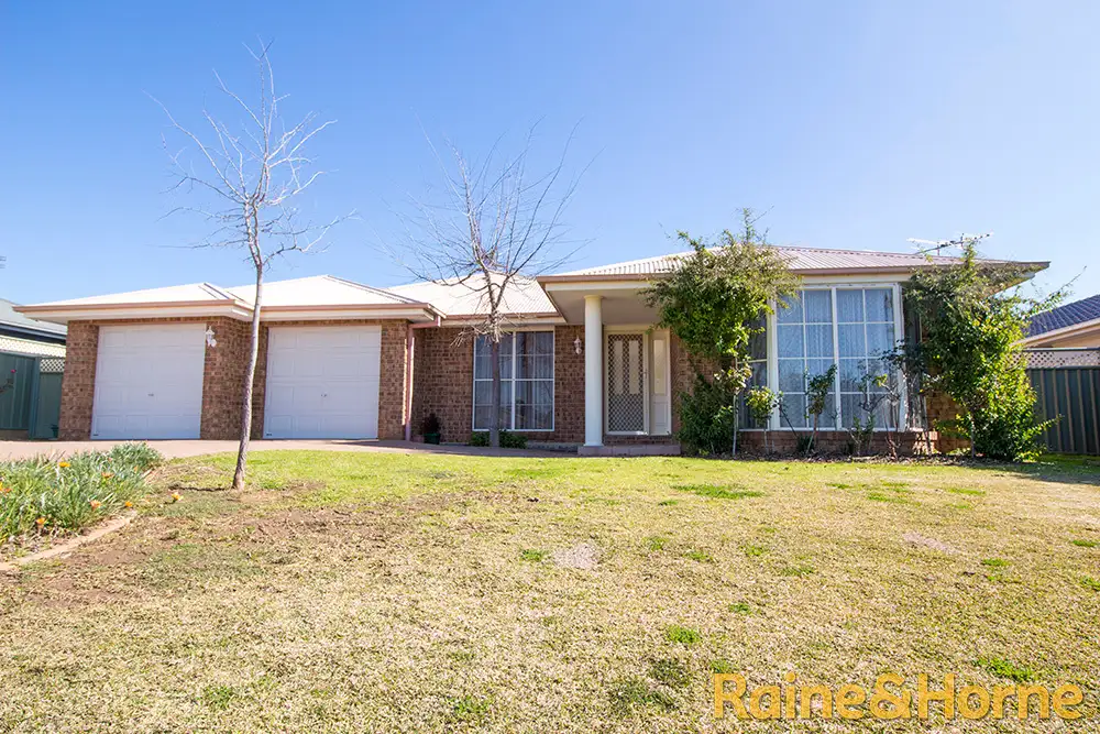 Main view of Homely house listing, 27 St Andrews Drive, Dubbo NSW 2830