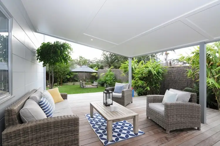 11 Heard Avenue, Shoalhaven Heads NSW 2535