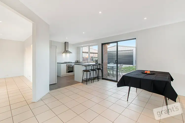 Seventh view of Homely house listing, 14 Willunga Court, Berwick VIC 3806