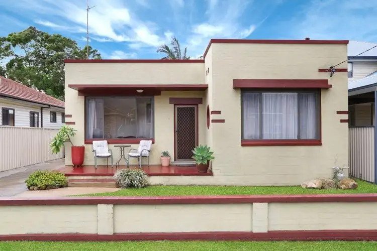 Main view of Homely house listing, 15 Byron Street, Bellambi NSW 2518