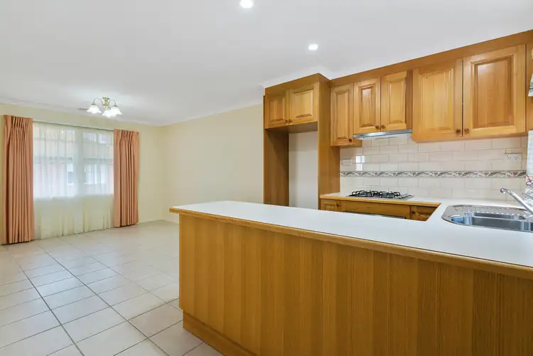 Fifth view of Homely unit listing, 2/34 Barton Street, Kyneton VIC 3444