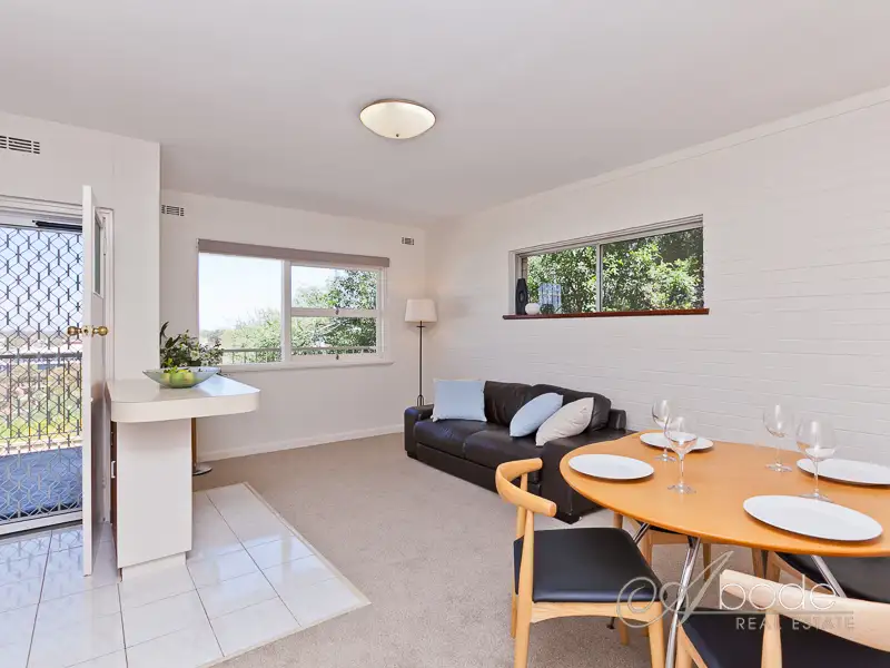 Main view of Homely unit listing, 20/9 Preston Point Road, East Fremantle WA 6158