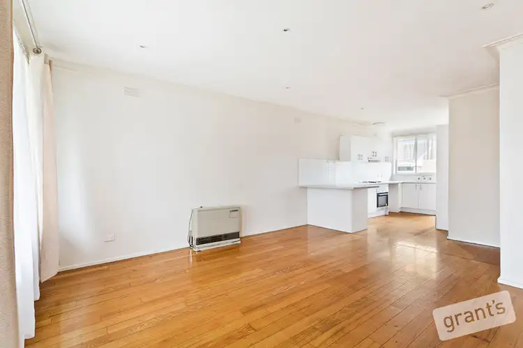 Main view of Homely unit listing, 2/76 Hammond Road, Dandenong VIC 3175