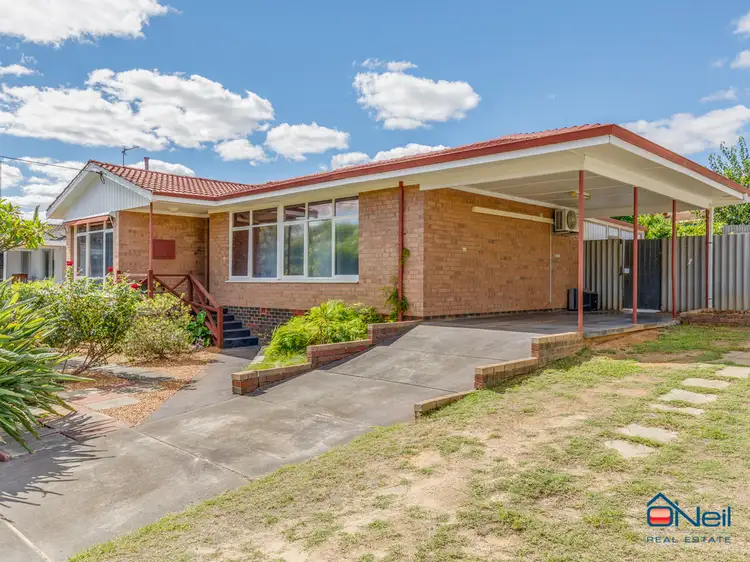 8 David Street, Kelmscott WA 6111
