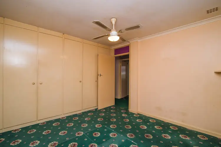 Second view of Homely semi-detached listing, 7 Natasha Way, Camillo WA 6111