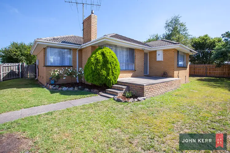 37 Northern Avenue, Newborough VIC 3825