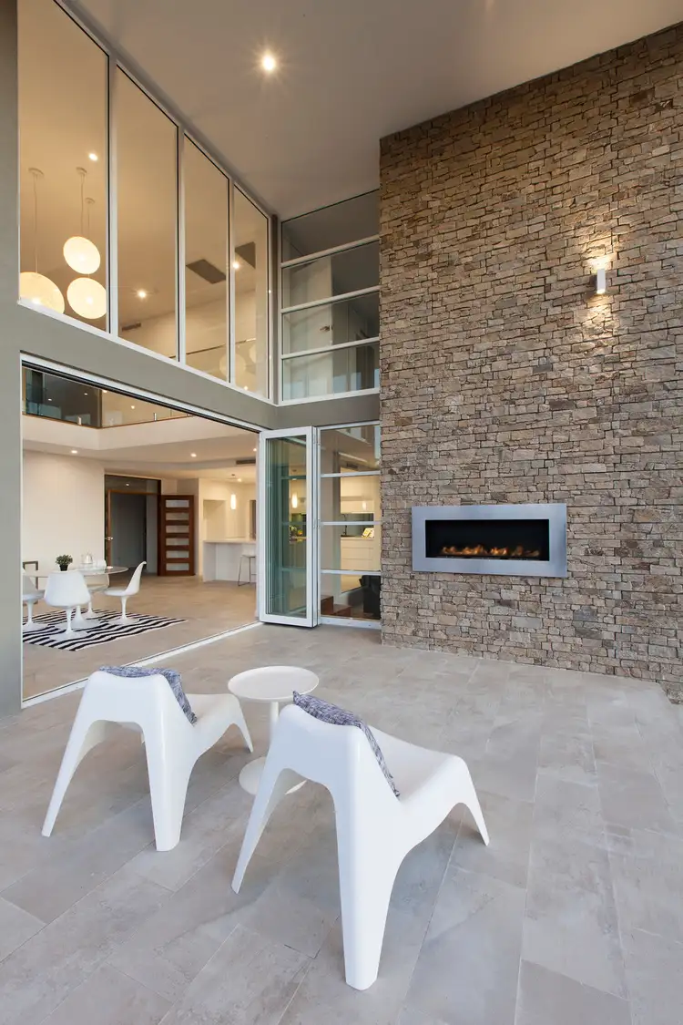 1 Hawley Cl & 2 Ayres Rd, St Ives NSW 2075