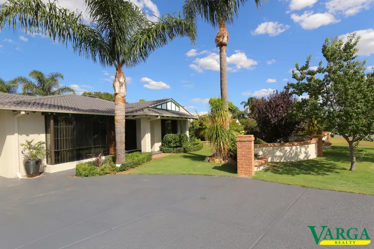 14 Barra Close, Leeming WA 6149