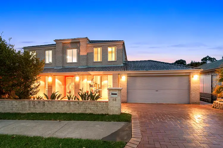 13 Tusculum Court, Wattle Grove NSW 2173