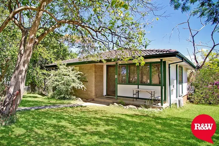 4 Bramble Place, Whalan NSW 2770