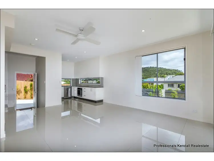 Fifth view of Homely townhouse listing, Unit 1/32 Troubridge Street, Mount Gravatt East QLD 4122