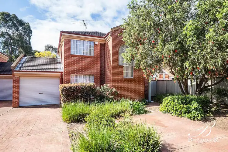 5/32 Claremont Court, Wattle Grove NSW 2173