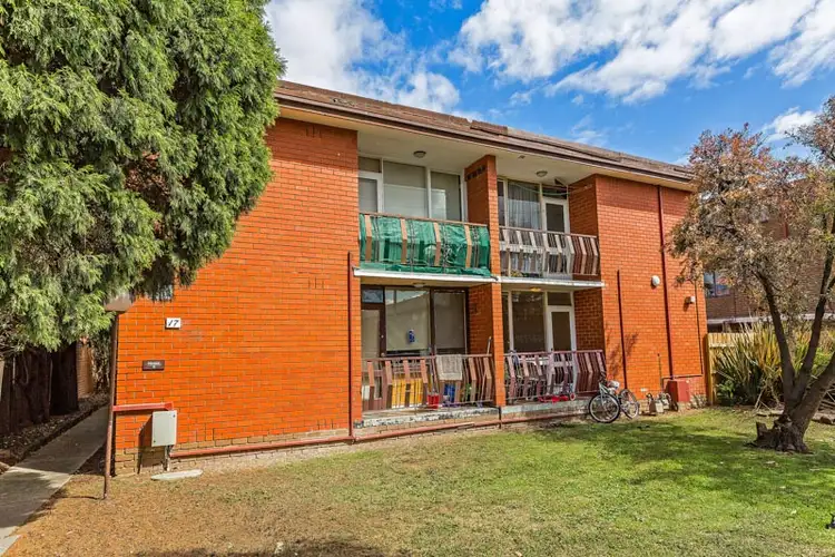 2/17 Empire Street, Footscray VIC 3011