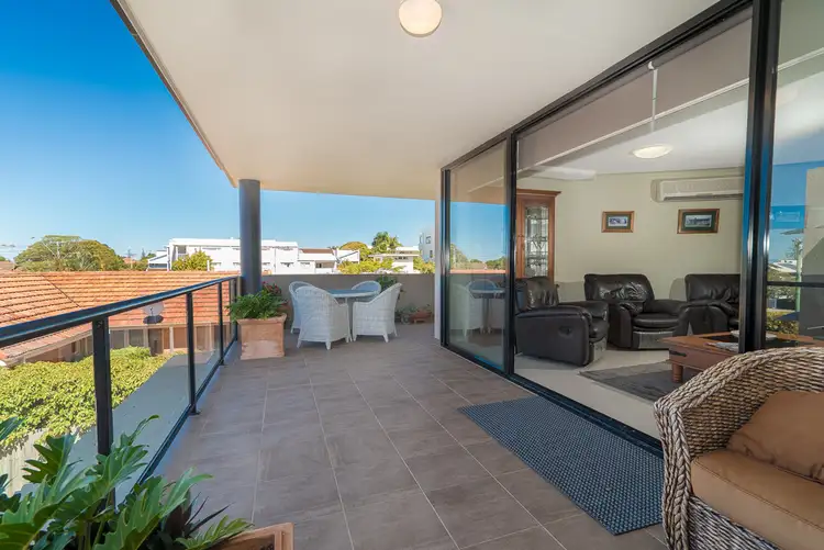 6/51 Landsborough Avenue, Scarborough QLD 4020