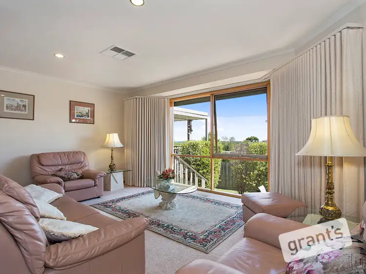 Fourth view of Homely house listing, 15 Hillview Place, Berwick VIC 3806