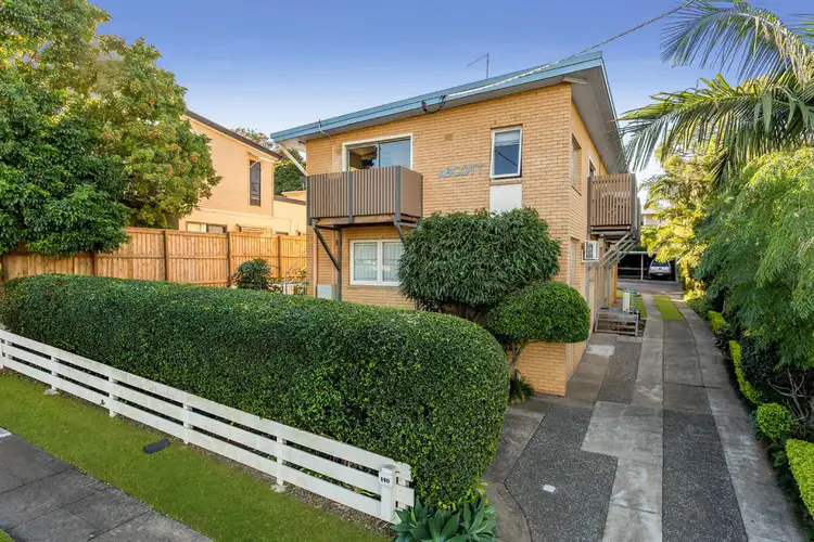 140 Hamilton Rd, Moorooka QLD 4105