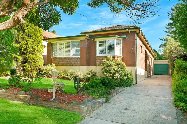 5 Rosemont Ave, Mortdale NSW 2223