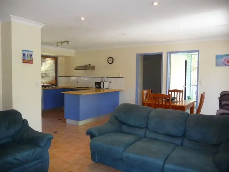 28 Sunlover Ave, Agnes Water QLD 4677