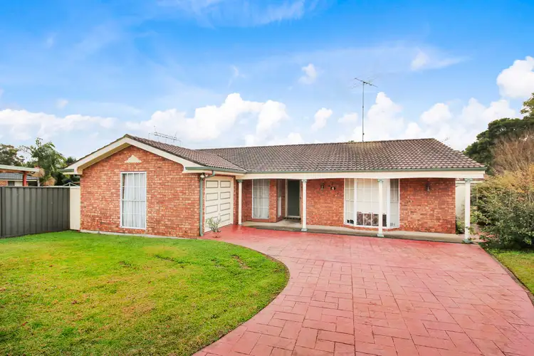 4 Minj Place, Glenfield NSW 2167