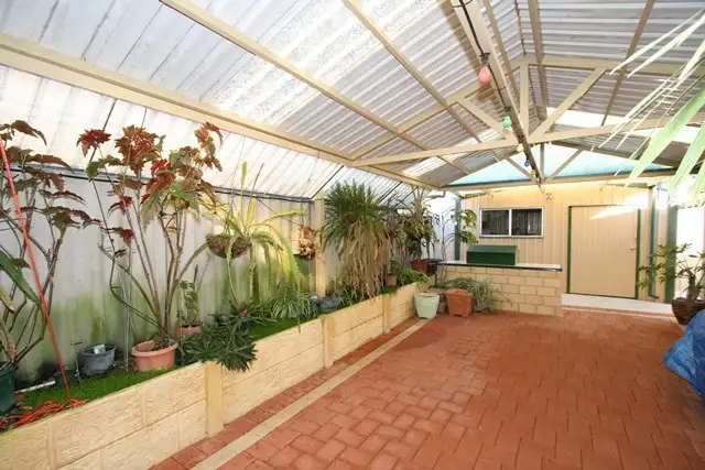 Second view of Homely house listing, 4 Canterbury Mews, Port Kennedy WA 6172