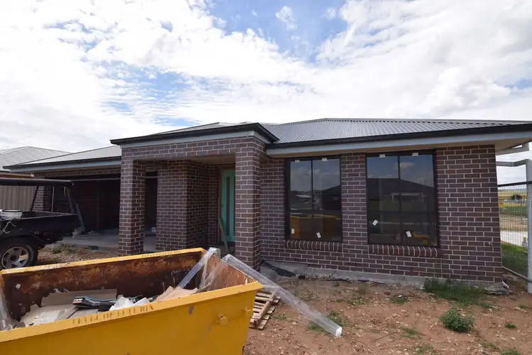 9 Cusick Street, Eglinton NSW 2795