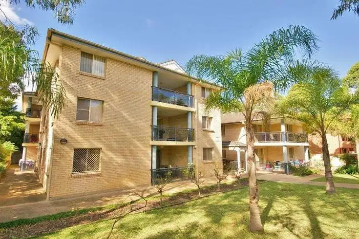 5/51 Cairds Avenue, Bankstown NSW 2200