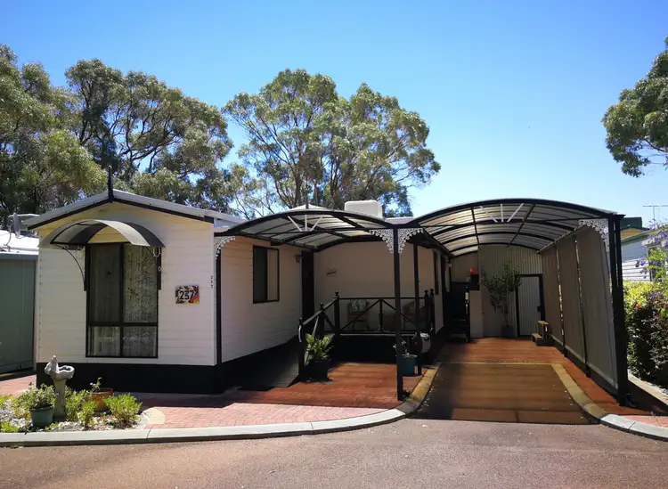 237/132 Cockburn Road
