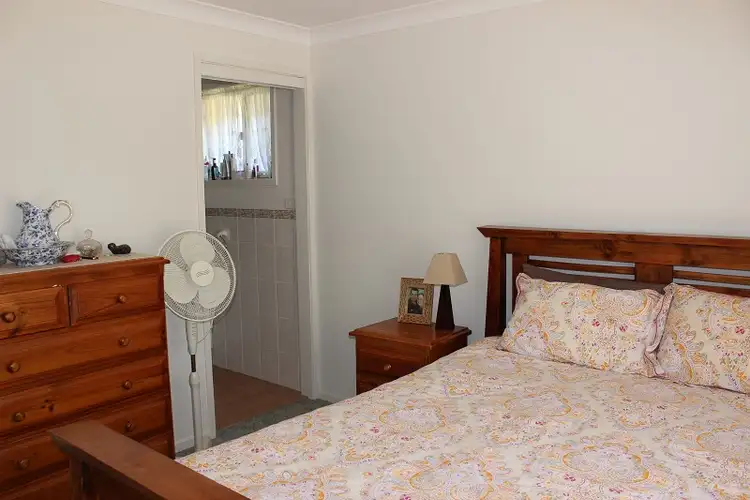 Sixth view of Homely house listing, 33 Overlanders Way, Tamworth NSW 2340
