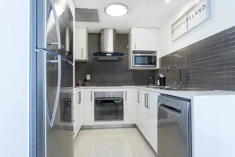 Sixth view of Homely unit listing, 402/87 Marine Parade, Redcliffe QLD 4020