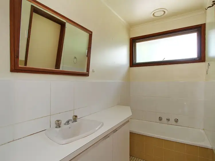 Fourth view of Homely unit listing, 6/18-20 Alfrick Road, Croydon VIC 3136